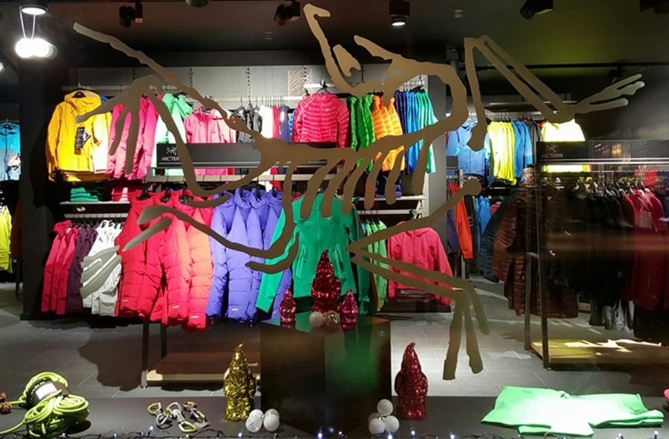 Ski gear store top