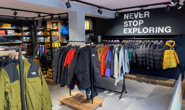 The North Face - Verbier ski clothing and outdoor apparel 